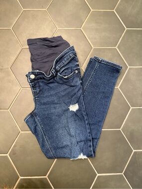 Old Navy Maternity Rockstar Super Skinny Full Panel